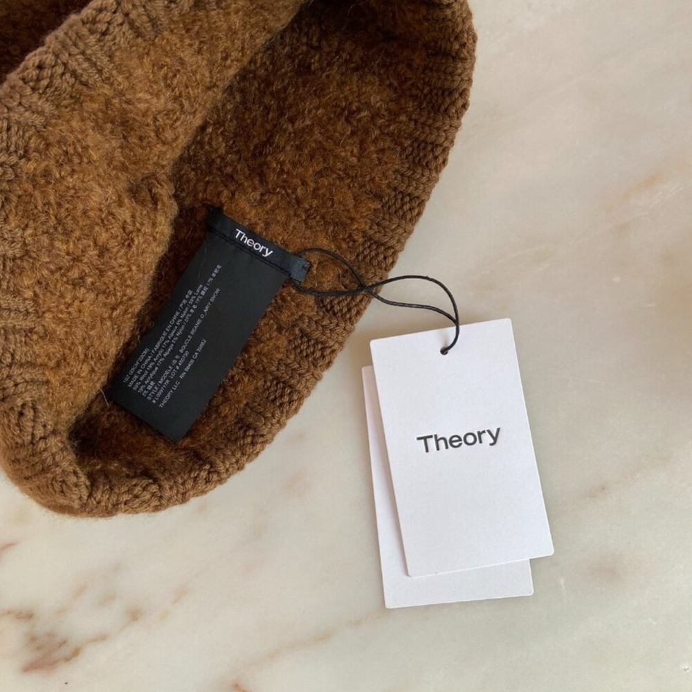 THEORY BOUCLE WOOL BEANIE COCOA BROWN TEDDY BEAR HAT NWT - Picture 4 of 4